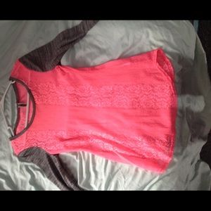 Day trip. Size small