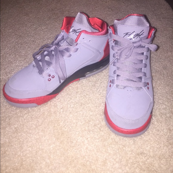 Youth lightly worn Jordan Flight Origin
