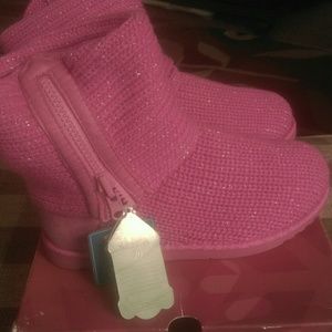 NIB GIRLS FUCHIA KNIT SPARKLE BOOTS SZ 4