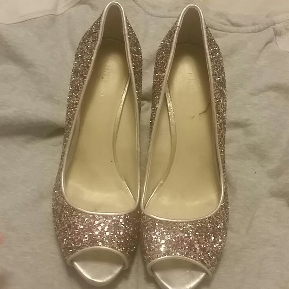 High heels - Picture 2 of 2