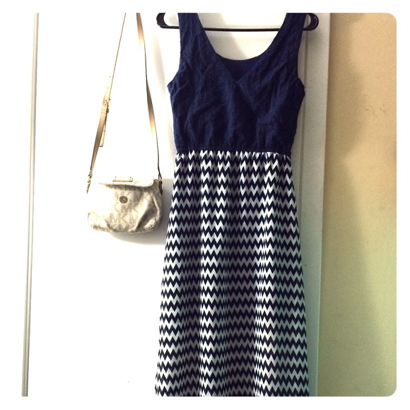 Bundle of 3 cute dresses for summer