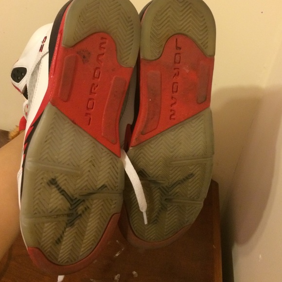 Jordan 5s - Picture 3 of 4