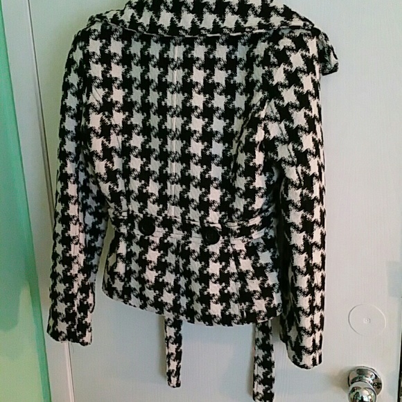 Jacket - Picture 3 of 3