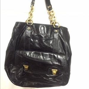 Authentic Coach black shoulder tote. FOLLOW ME :)