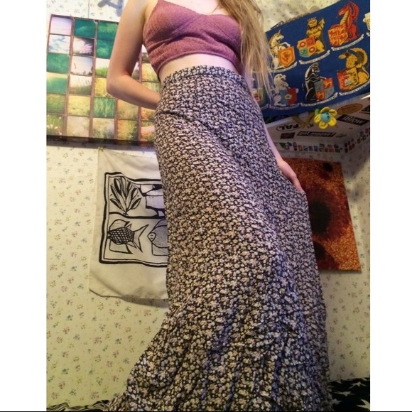 SOLD Vintage Hippie High-Waisted Floral Maxi Skirt