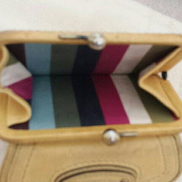 Wallet - Picture 3 of 3