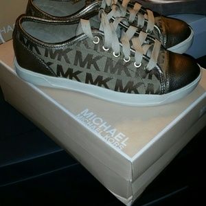 Michael kors shoes