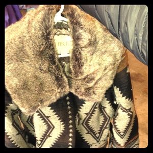 Buckle coat size large