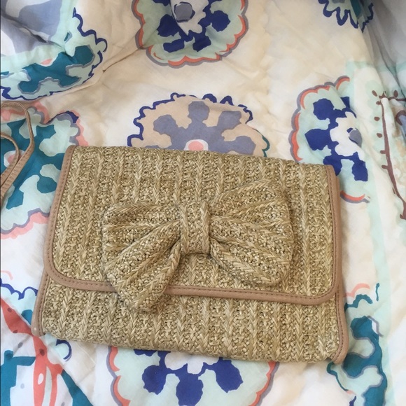 Super cute clutch/cross body bag! - Picture 1 of 4