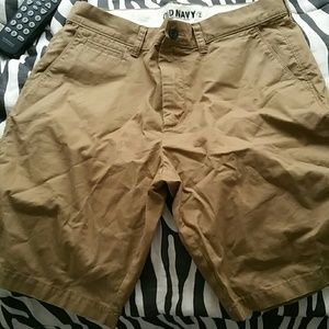 Brand new, 3 Men's old navy cargo shorts Bundle