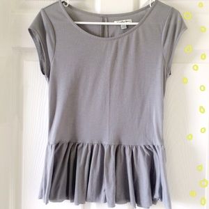 Very Cute~Light Grey~Peplum Blouse~EUC~