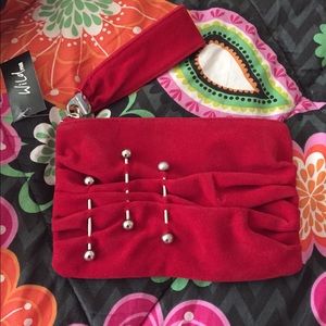 ✨✨*🆕Add* Red NWT clutch✨✨