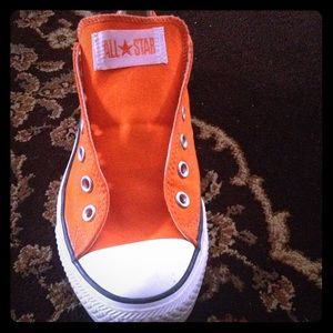 Orange converse size10!