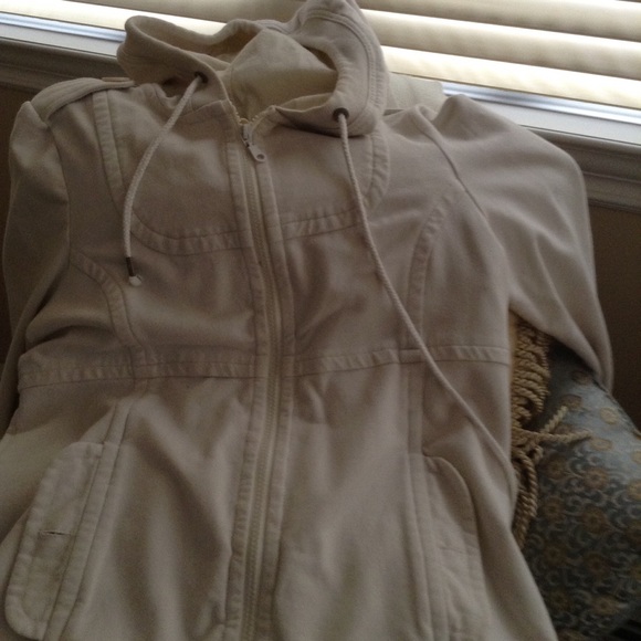 Sweatshirt - Picture 1 of 1