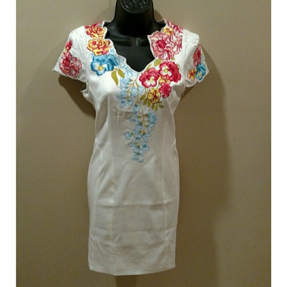 Spring Dress - Picture 1 of 2