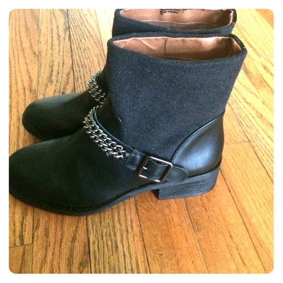 LOFT boots