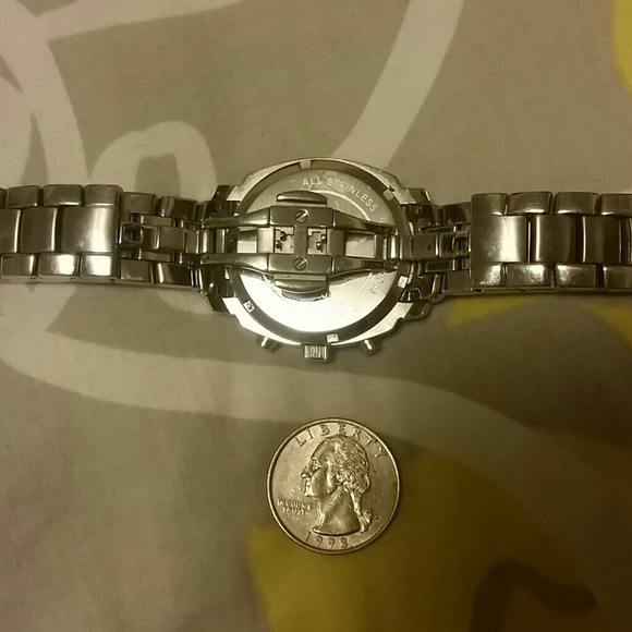 Watch - Picture 4 of 4