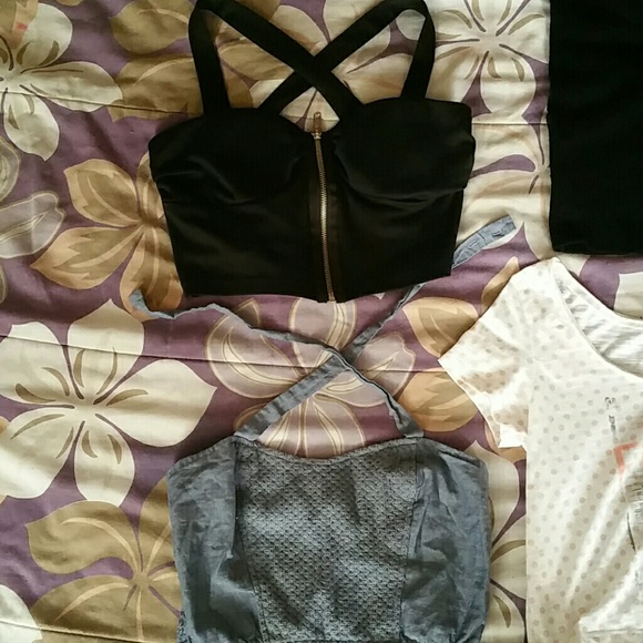 Bundle! 5 Crop tops SOLD - Picture 2 of 4