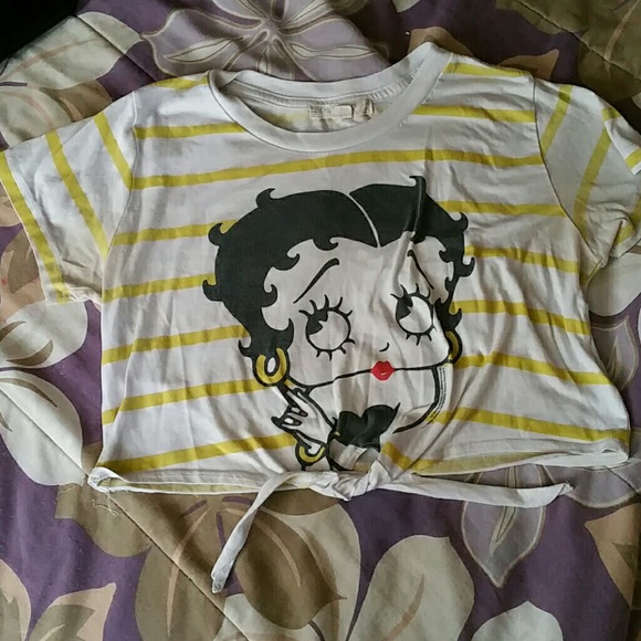 Bundle! 5 Crop tops SOLD - Picture 4 of 4