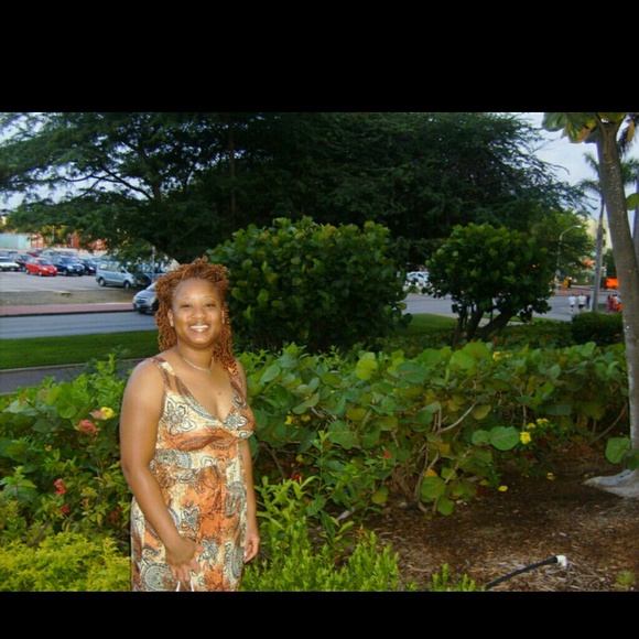 Summer Dress - Picture 1 of 3