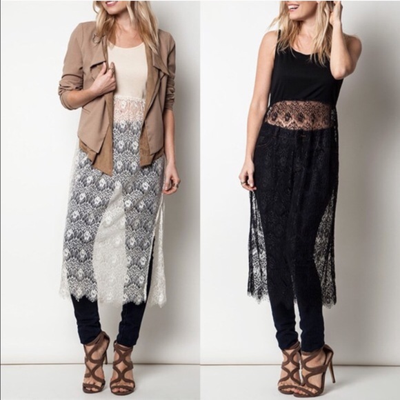 Tops - 🚨1 HR SALE🚨BRHEA tank w lace skirt - BEIGE/BLACK