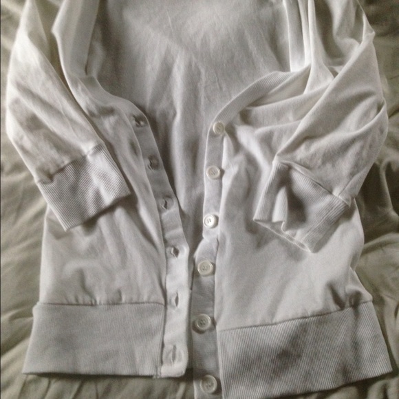 3 Cardigan Bundle - Picture 3 of 4