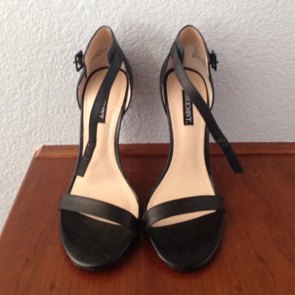 Shoemint shiva black 6.5