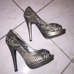 Icora pumps