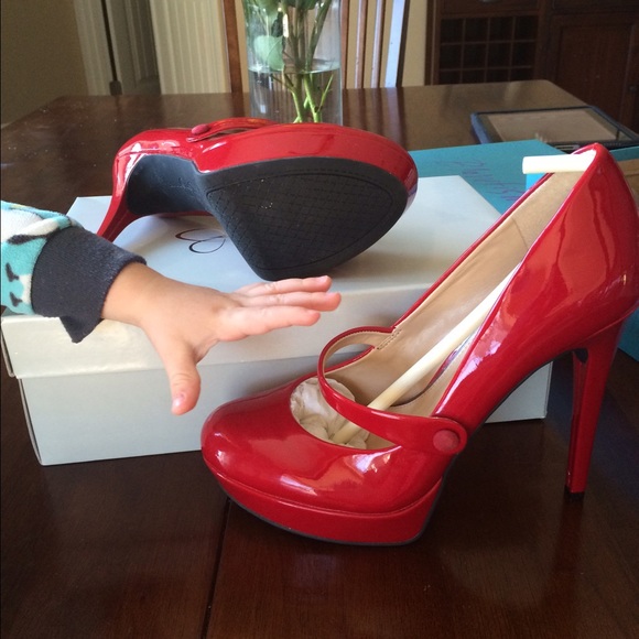 Jessica Simpson heels