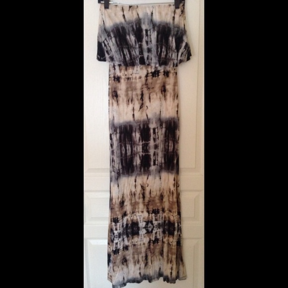 🚫SOLD🚫 Size S - tie dye maxi dress