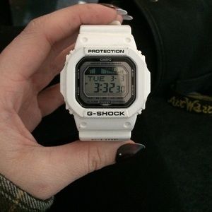 white g shock watch