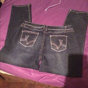 MORE PICTURES OF SIZE 16 JEANS