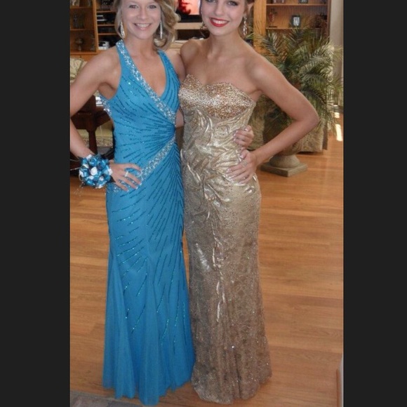 Gold floor length prom dress, not jovani - Picture 3 of 4