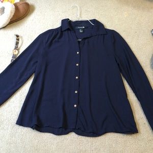 Blue bottom down shirt