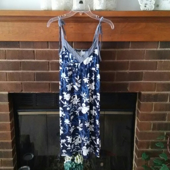 Sundress - Picture 1 of 3