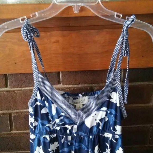 Sundress - Picture 2 of 3