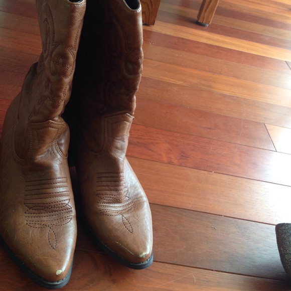 Cowboy boots cute