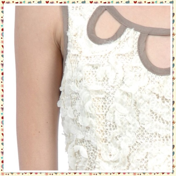 AREVE CREAM LACE DETAIL DRESS NWT - SMALL - Picture 2 of 3