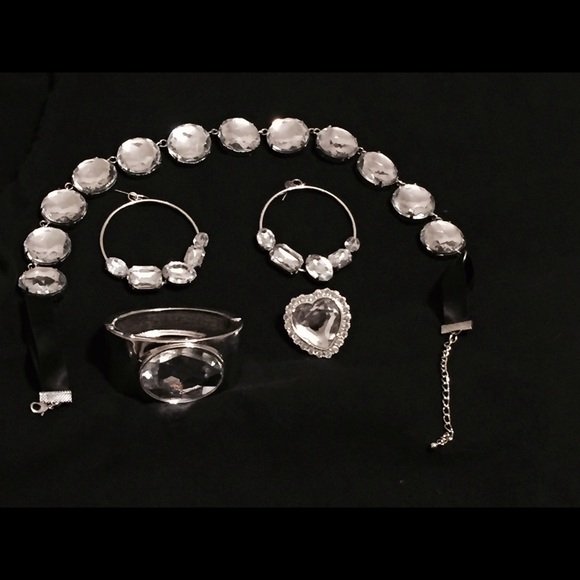 Jewelry set - Picture 2 of 2