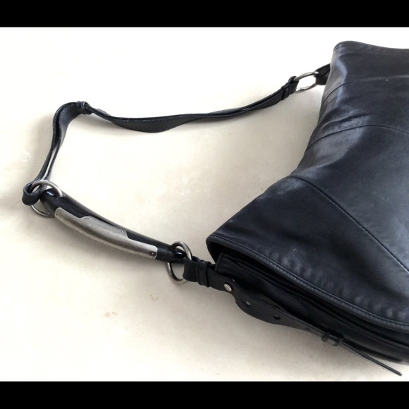 Yves St. Laurent Hand Bag ❤️REDUCED❤️ - Picture 2 of 4