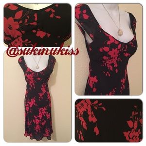 NWOT💃Elegant Black Floral Chiffon Dress💃