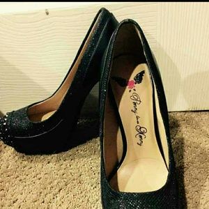 Penny Loves Kenny Heels