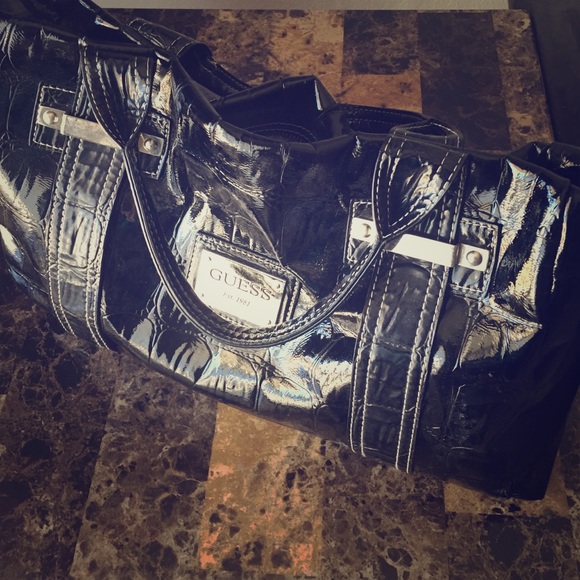 Black guess bag
