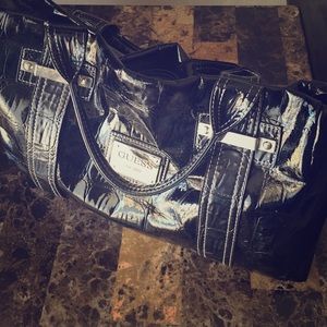 Black guess bag