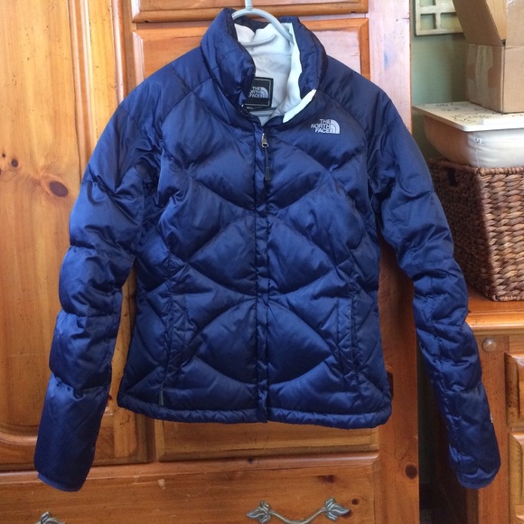 navy blue north face winter coat