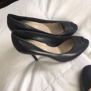 Arturo Chiang black pumps worn once. Size 8.5