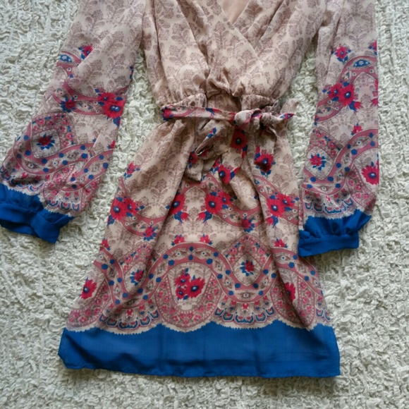 Chiffon dress - Picture 2 of 4