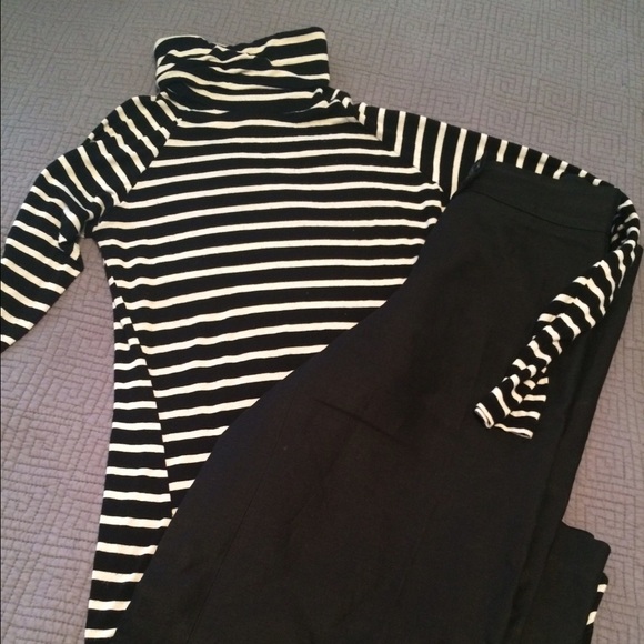 Zara striped top fitted sz M