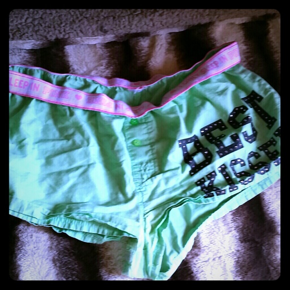 Short VICTORIA SECRET PINK sleep short