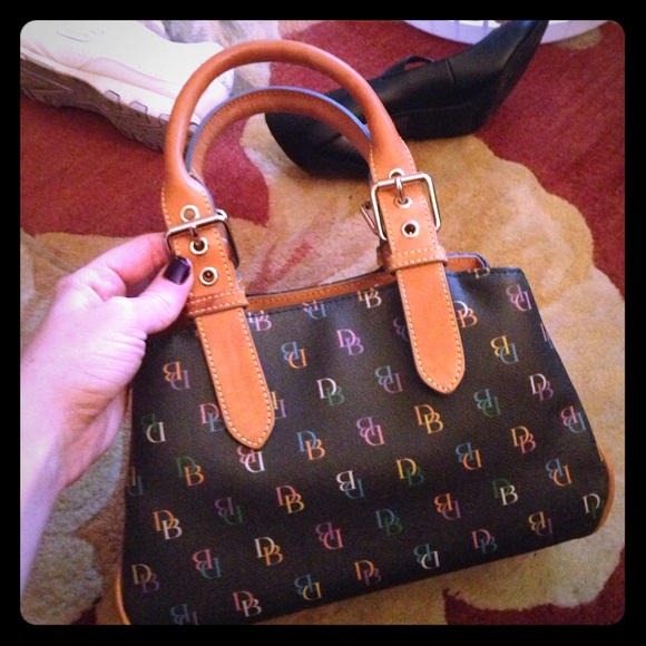 dooney & bourke small handbag - Picture 1 of 4